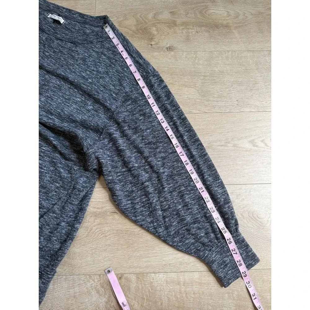 EUC Free People WE THE FREE black gray heathered oversized sweater size L